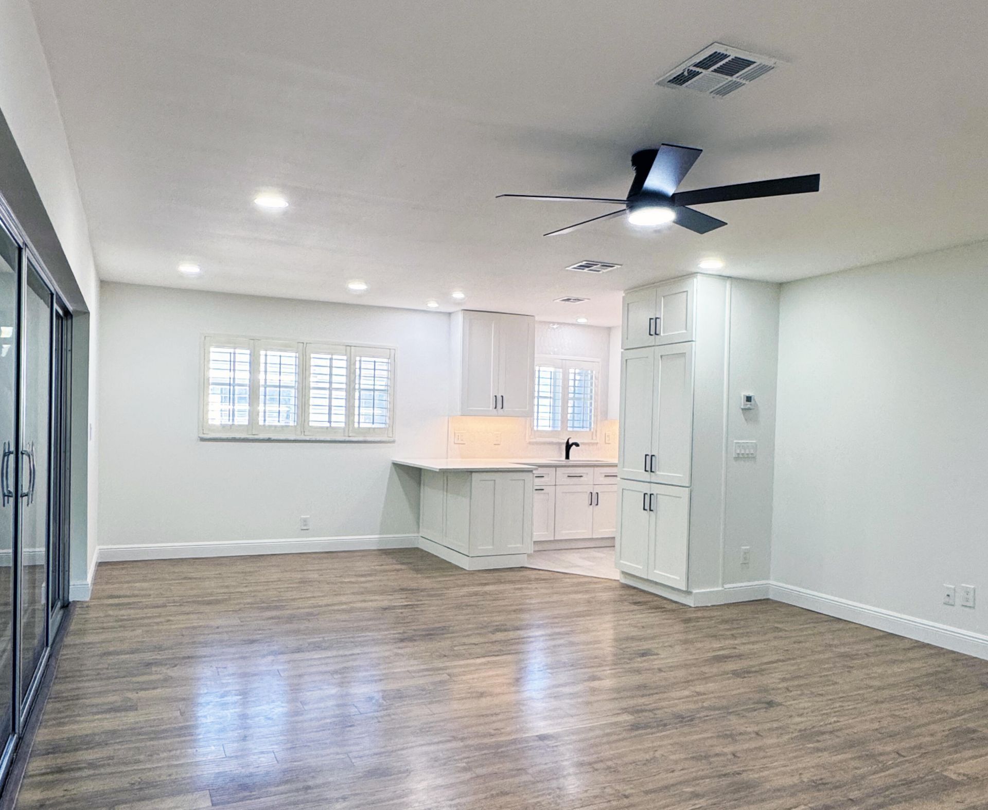 419 Pine Tree Court, Unit 19, Atlantis, FL 33462 Photo