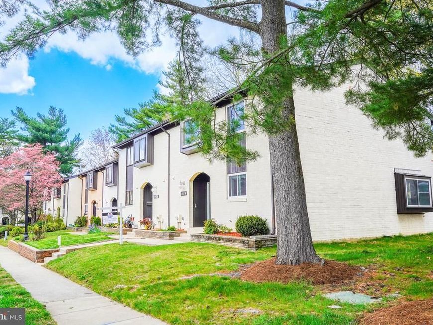 19014 Montgomery Village Avenue, Gaithersburg, MD 20886 Main Photo