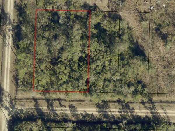 11701 Laurel Street , Fountain, FL 32438