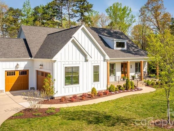 2411 Callaghan Court, Landis, NC 28088