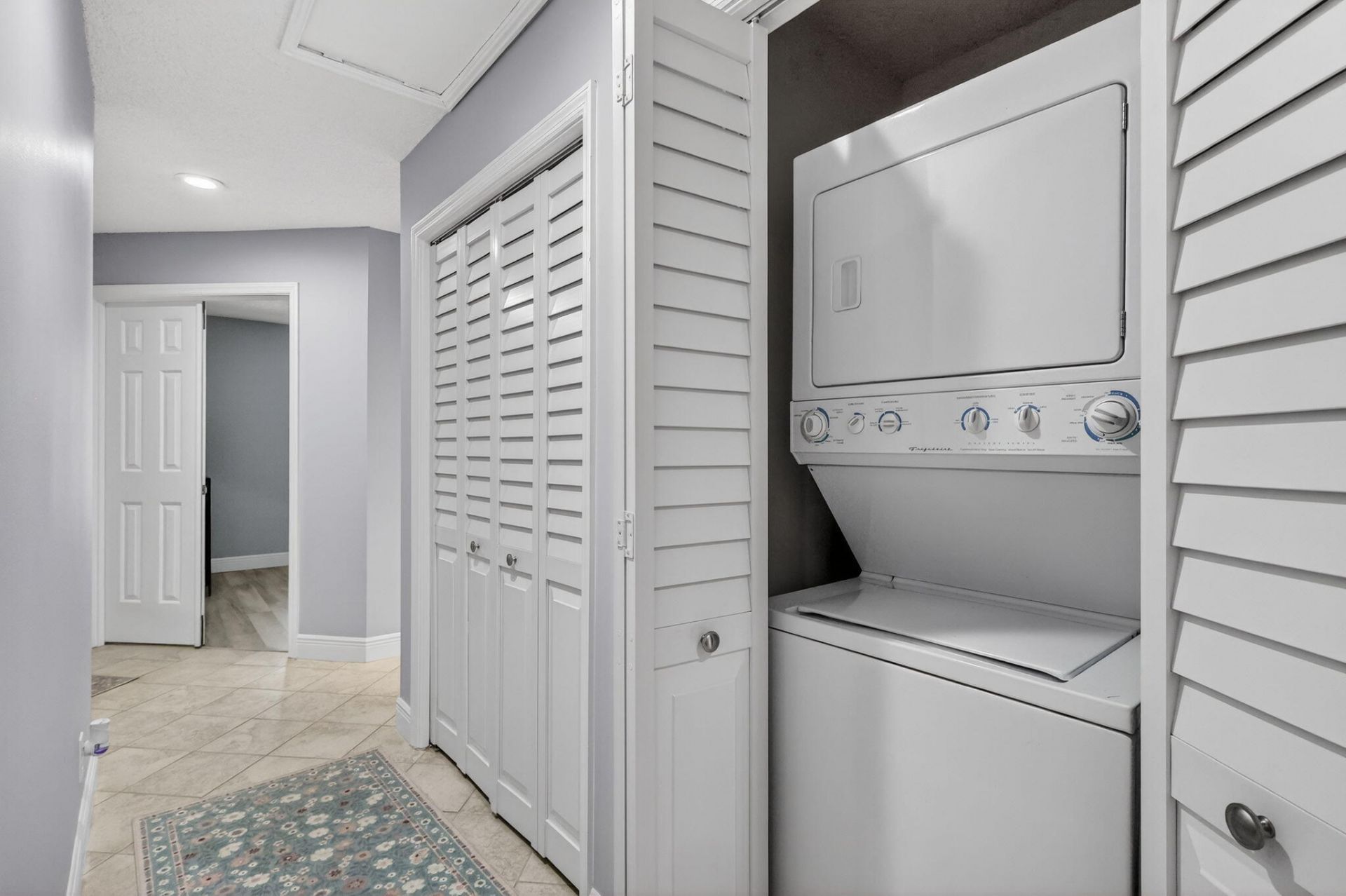 5230 SE Seascape Way, Unit 201, Stuart, FL 34997 Photo