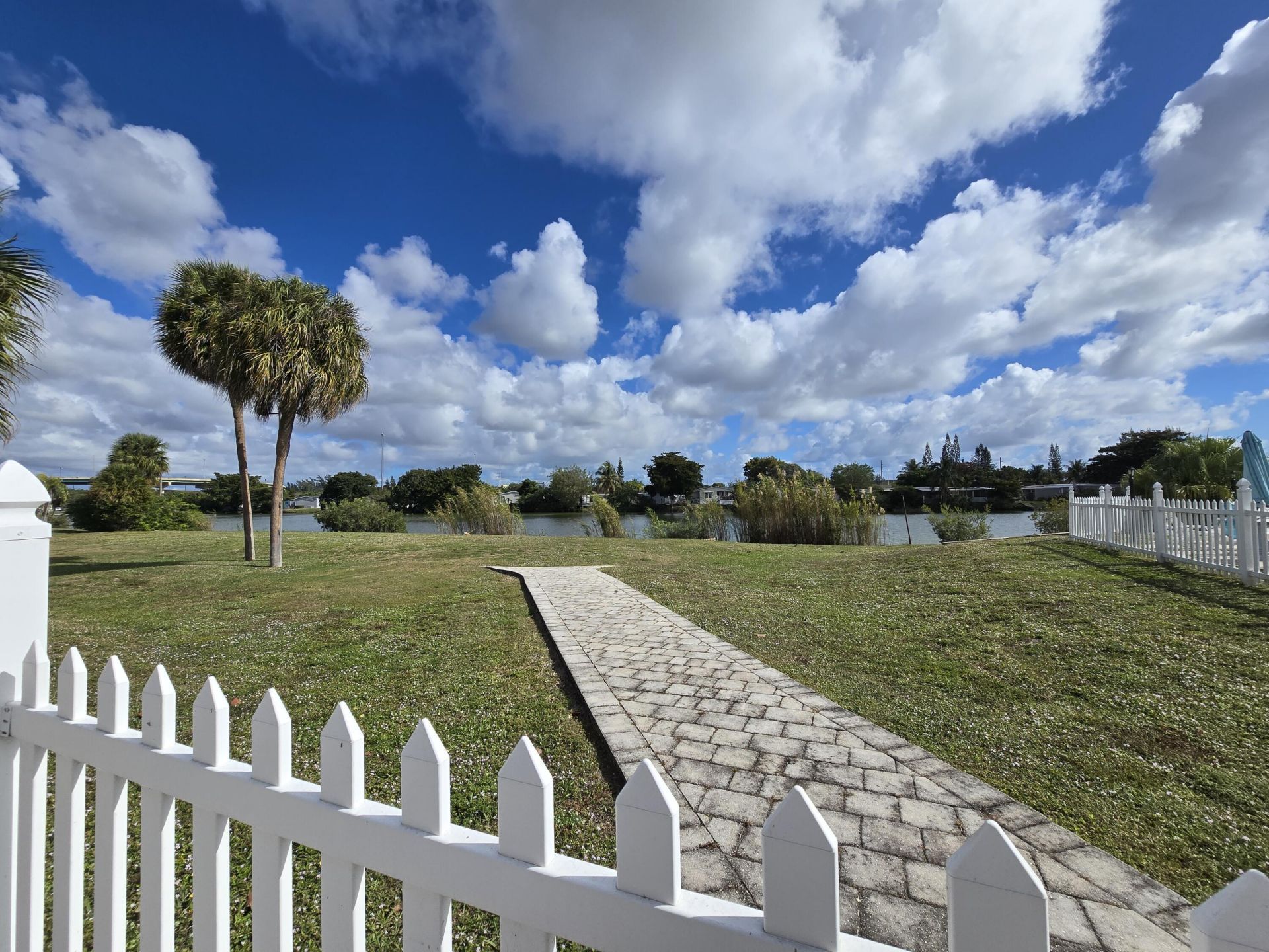 5208 SW 34th Street, Davie, FL 33314 Photo