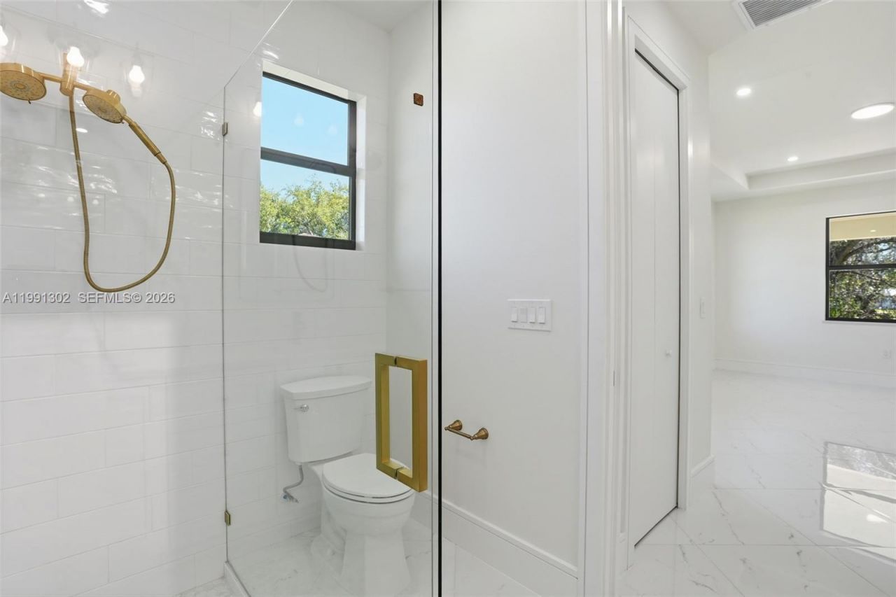 2039 Detroit Dr, La Belle, FL 33935 Photo