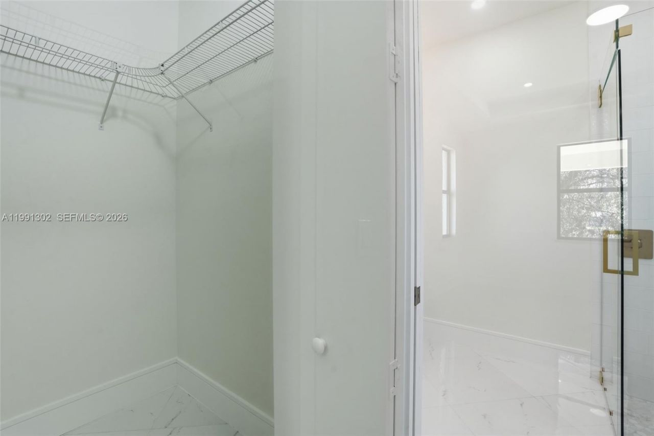 2039 Detroit Dr, La Belle, FL 33935 Photo