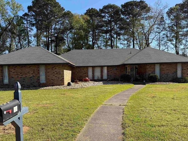 107 Evonshire Drive, Arkadelphia, AR 71923