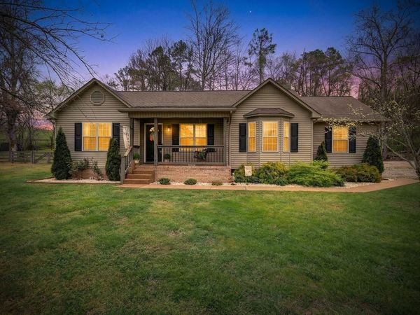 1100 Theta Pike, Columbia, TN 38401