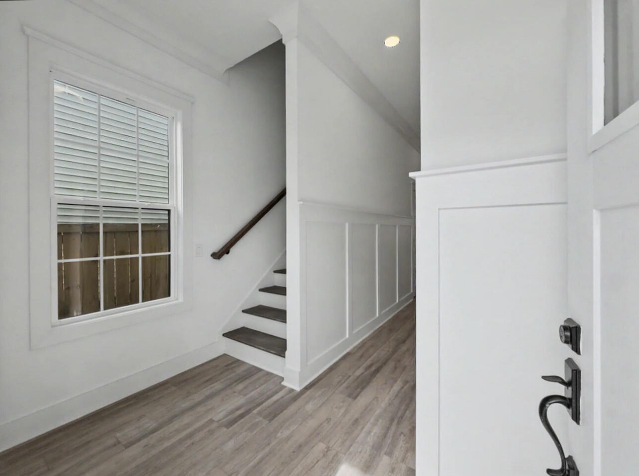 2030 Echo Avenue Photo 12