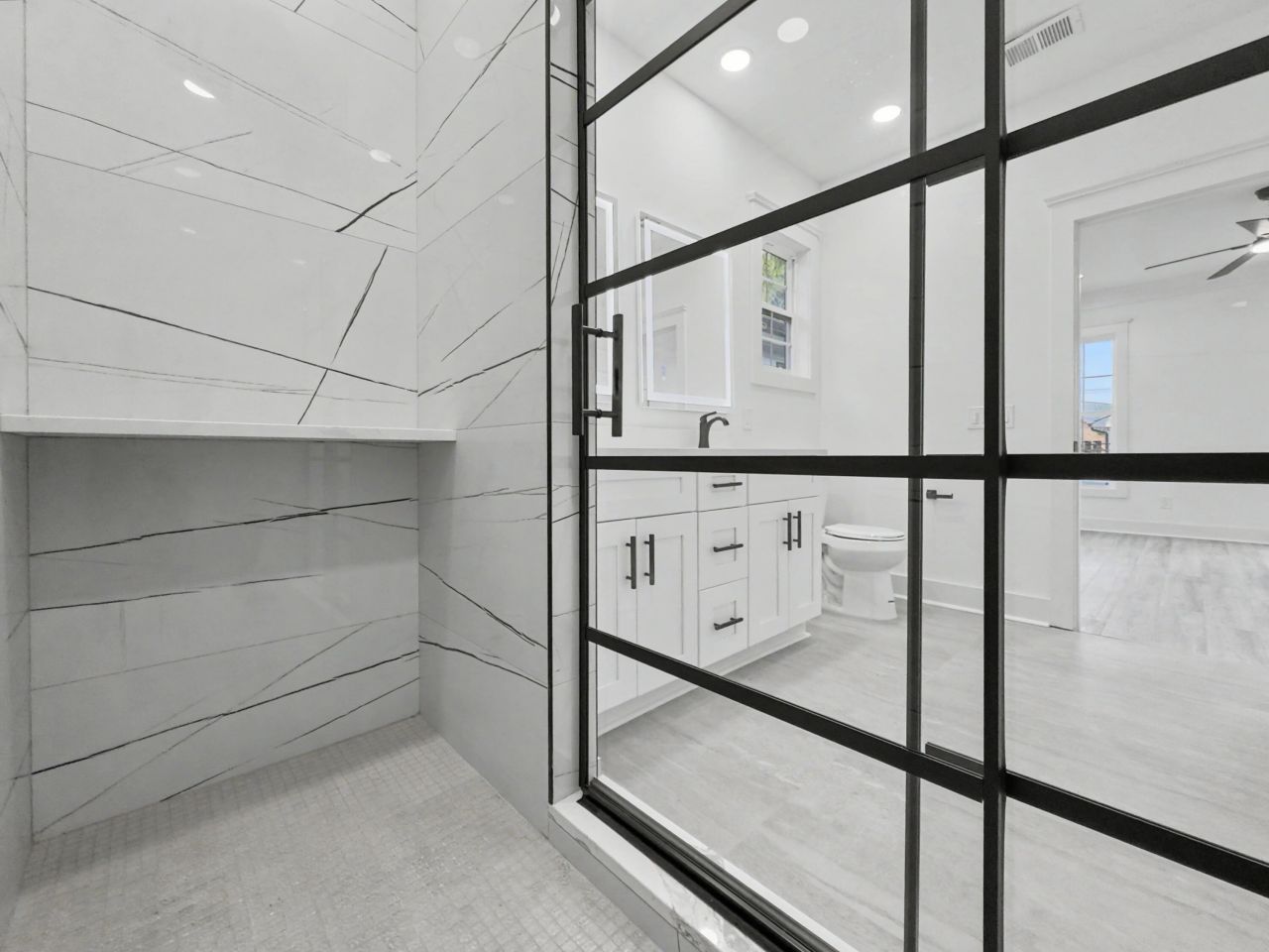 2030 Echo Avenue Photo 19