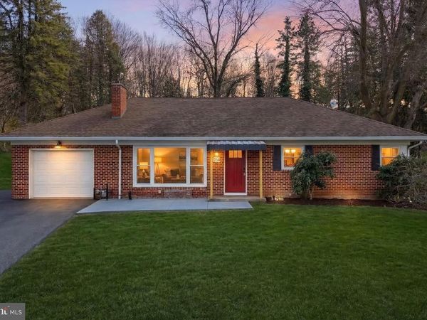 264 CHERRY STREET, YORK, PA 17402