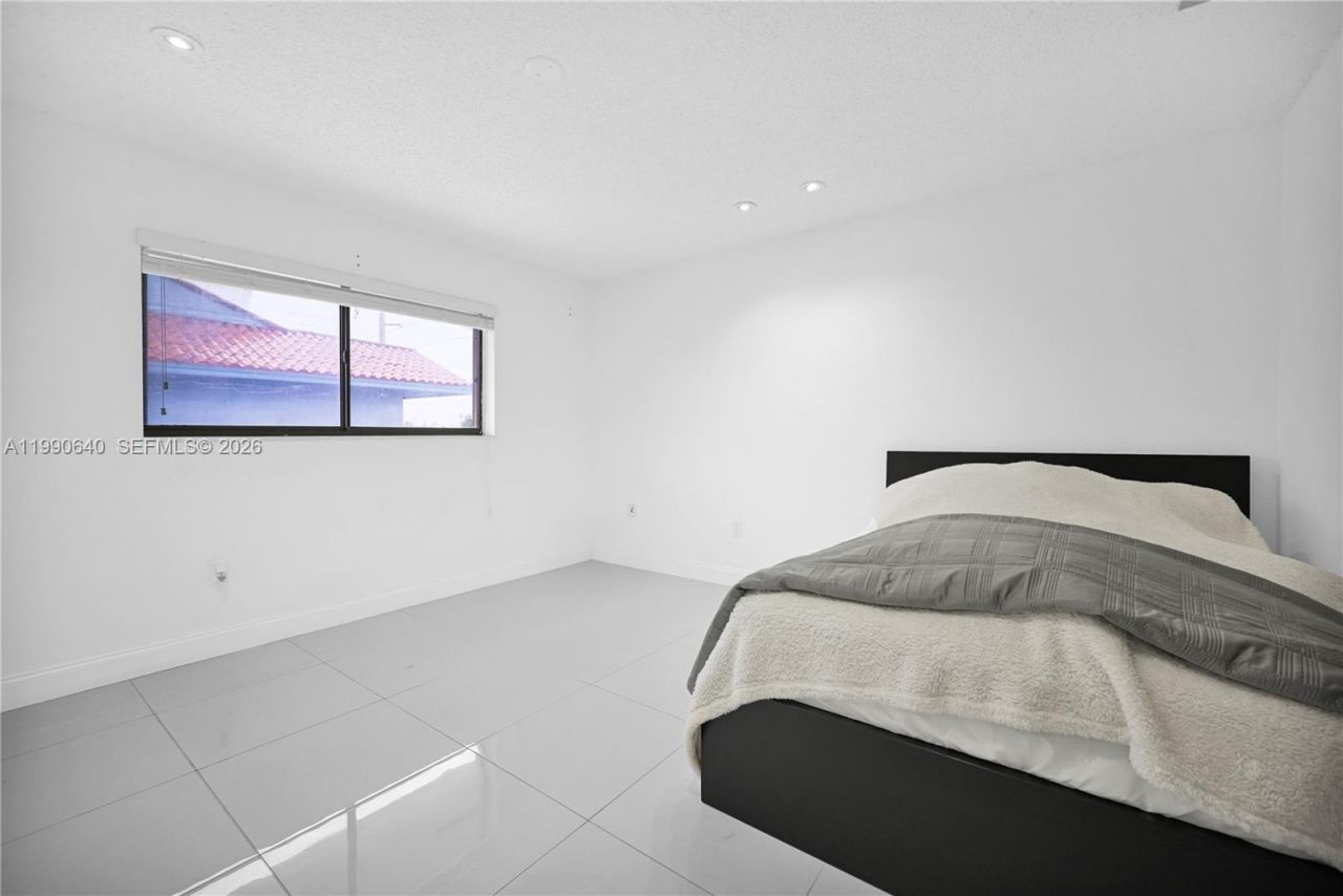 Please Call For Address, Unit 213, Hialeah, FL 33014 Photo