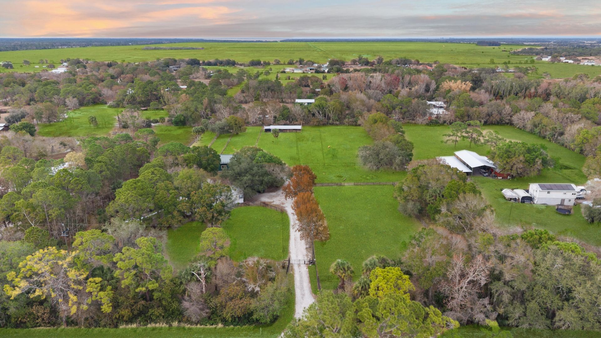 23801 SW Martin Highway, Okeechobee, FL 34974 Photo