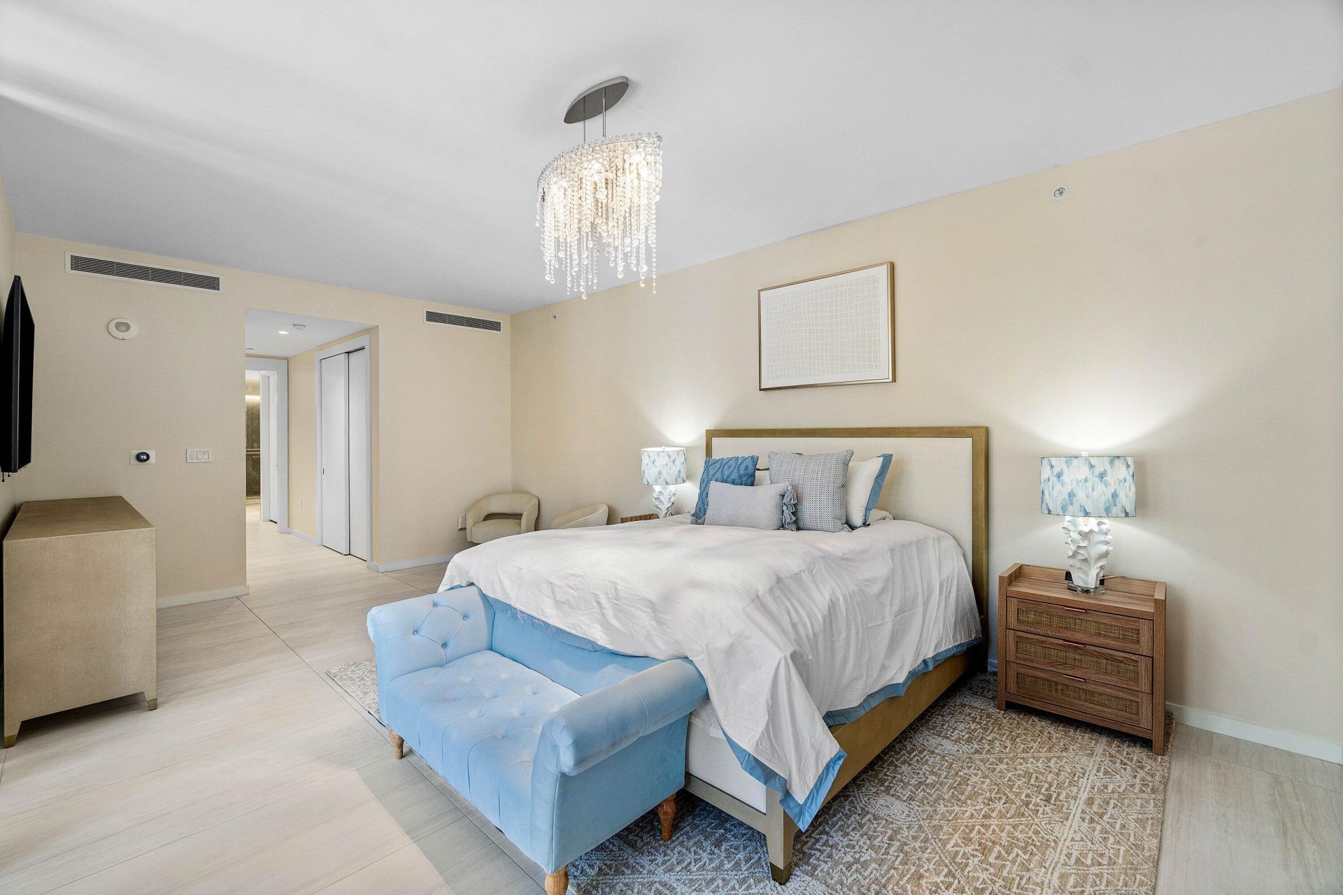 200 SE Mizner Boulevard, Unit 209, Boca Raton, FL 33432 Photo