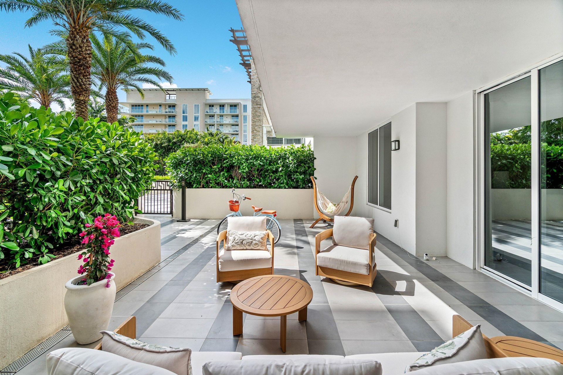 200 SE Mizner Boulevard, Unit 209, Boca Raton, FL 33432 Photo