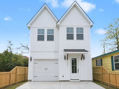 2047 Forest Avenue, North Charleston, SC 29405