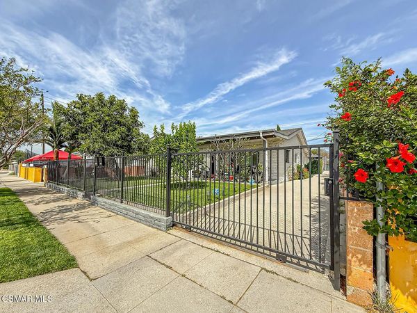 11432 Acala Avenue, San Fernando, CA 91340