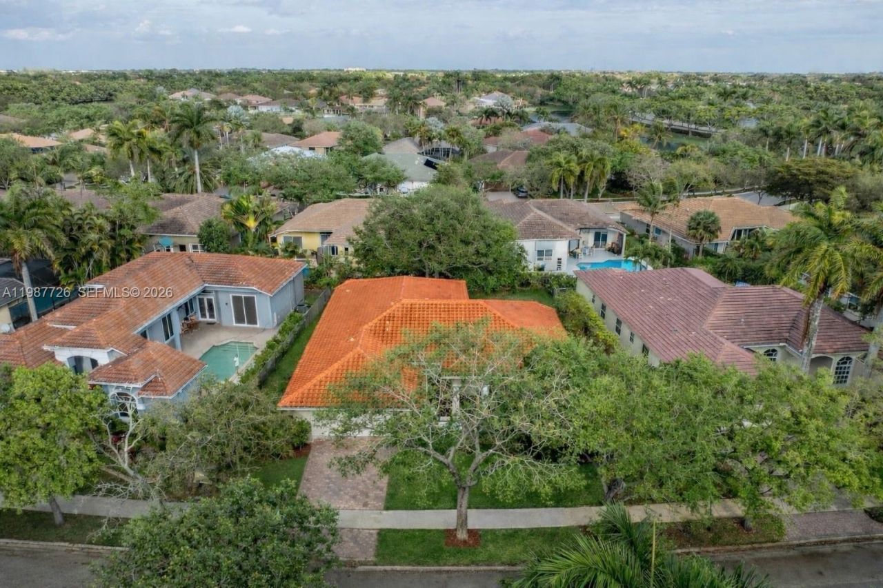 3744 Oak Ridge Cir , Weston, FL 33331 Photo