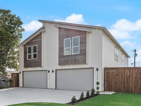 2326-2330 Fairfax , Irving, TX 75060