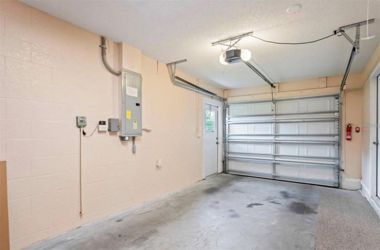 14204 Highgrove Road, Spring Hill, FL 34609 Photo