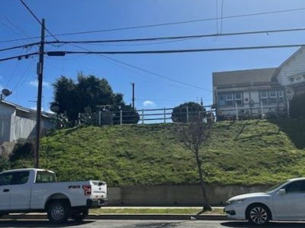 241 W 8TH sTREET, San Pedro, CA 90732