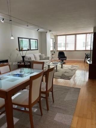 5005 Collins Ave , Unit 423, Miami Beach, FL 33140 Photo