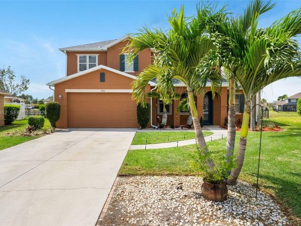 8130 blue daze ct , Lehigh Acres, FL 33972