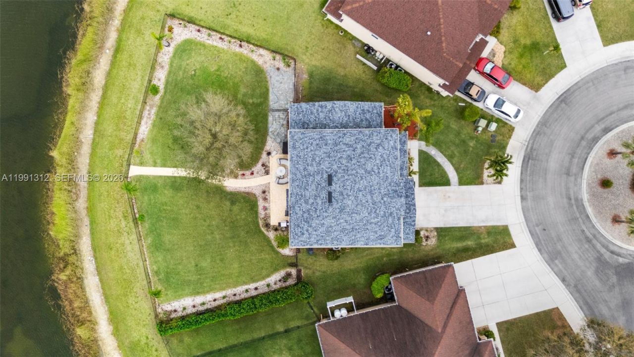 8130 Blue Daze Ct , Lehigh Acres, FL 33972 Photo