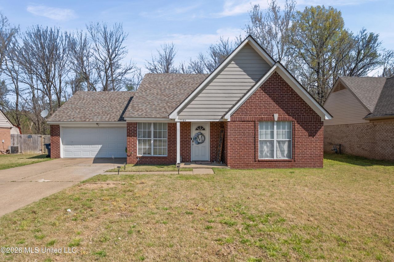 7584 Woodshire Drive, Horn Lake, MS 38637 Main Photo
