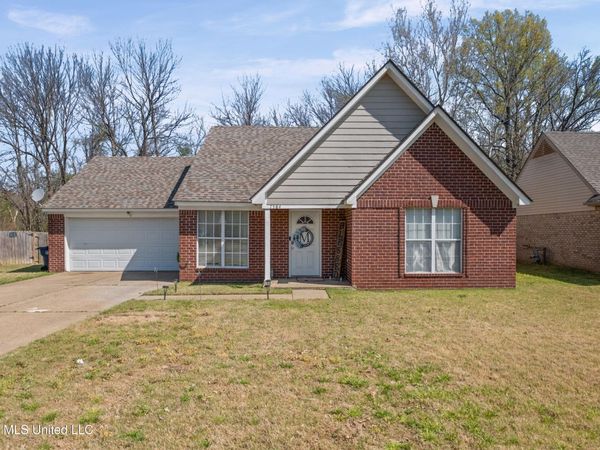 7584 Woodshire Drive, Horn Lake, MS 38637