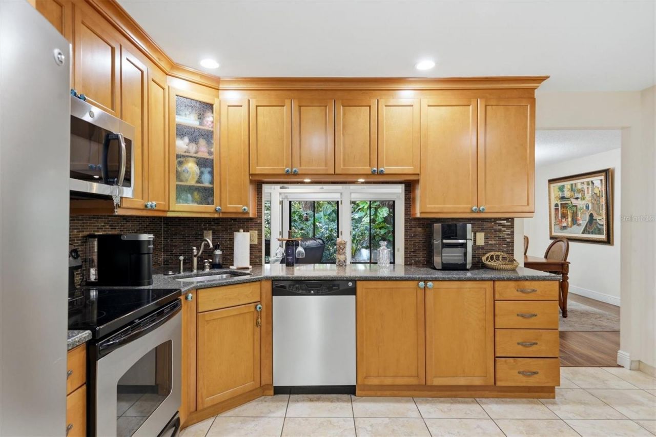3351 Thornwood Road, Unit 3351, Sarasota, FL 34231 Photo