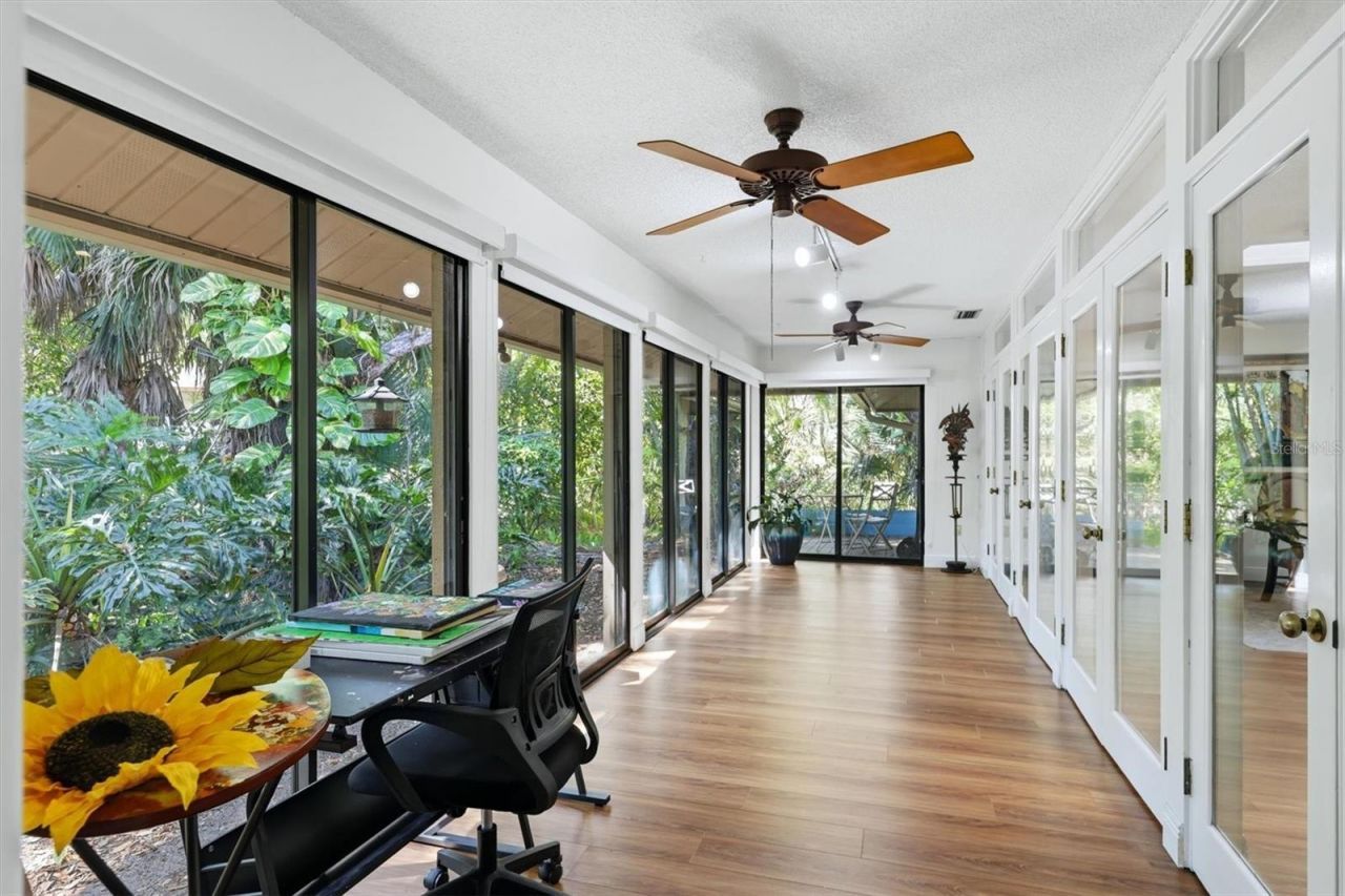 3351 Thornwood Road, Unit 3351, Sarasota, FL 34231 Photo