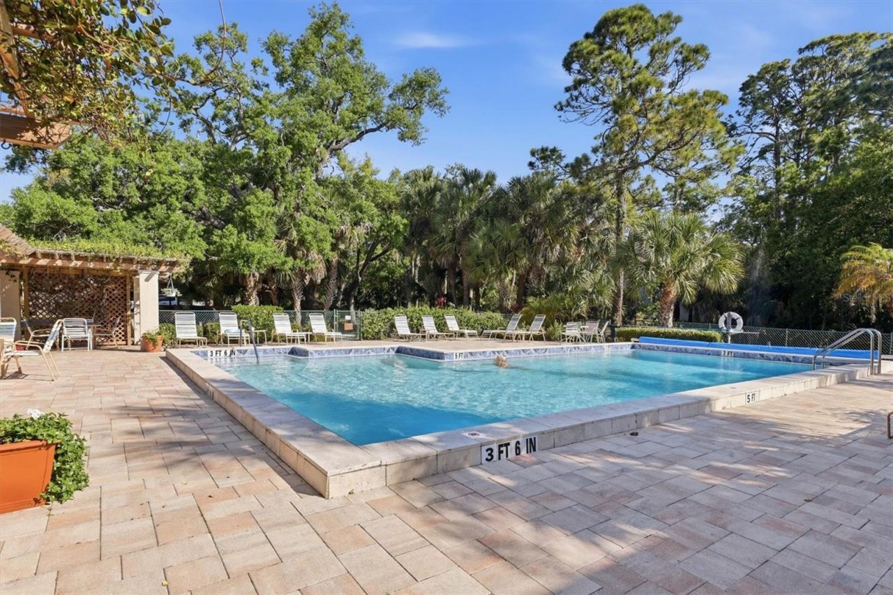 3351 Thornwood Road, Unit 3351, Sarasota, FL 34231 Photo