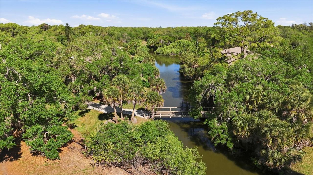 3351 Thornwood Road, Unit 3351, Sarasota, FL 34231 Photo