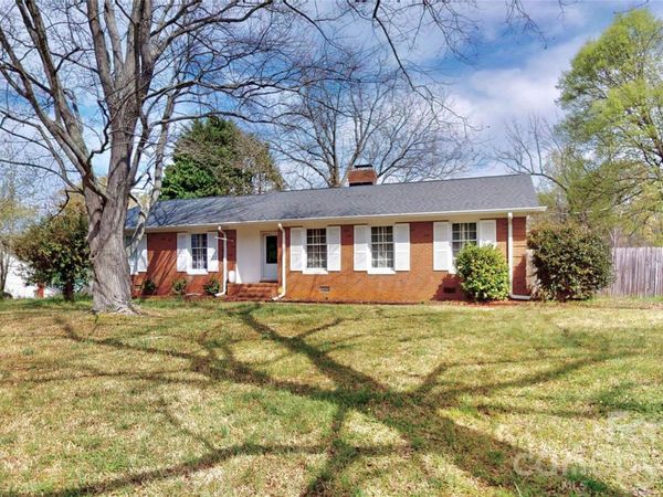 6821 View Way Drive , Charlotte, NC 28215