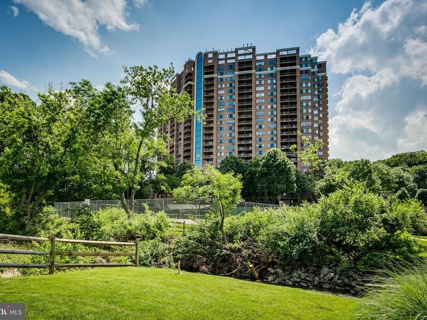10101 Grosvenor Place , Unit 1908, Rockville, MD 20852 Main Photo