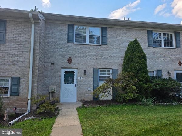 127 HAMPSTEAD DRIVE, Unit 127, AMBLER, PA 19002