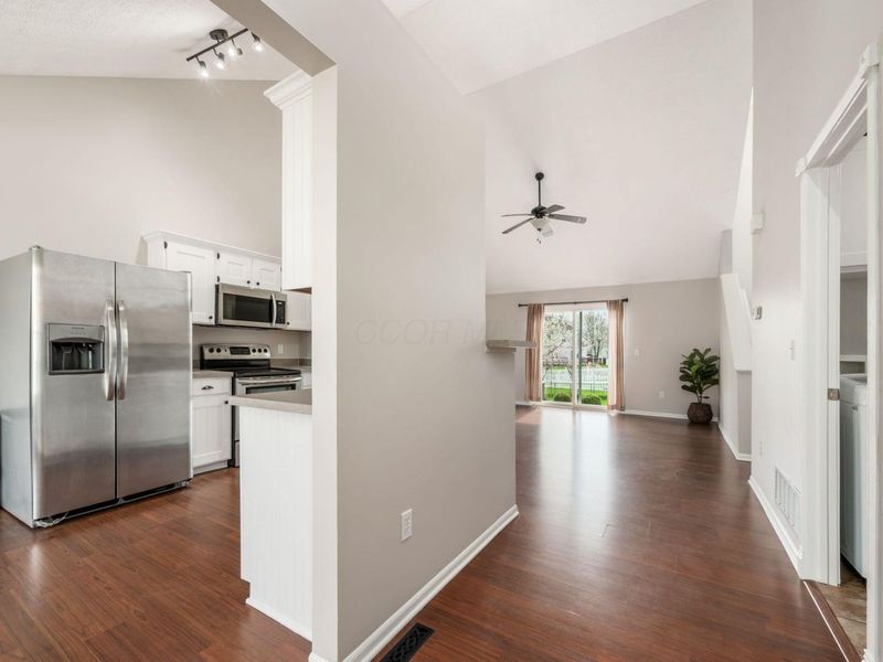 9360 Magnolia Way, Orient, OH 43146 Photo 6