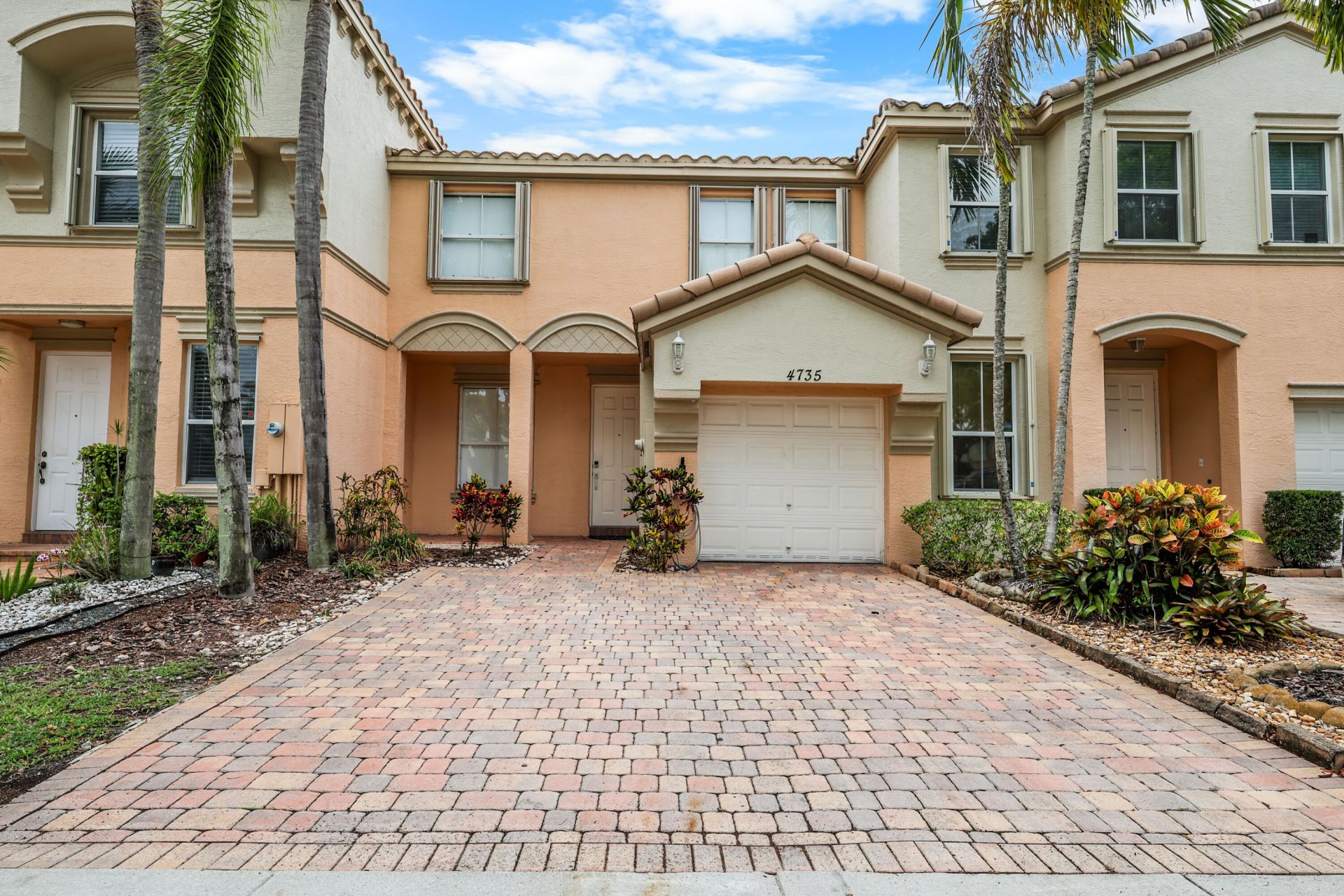4735 SW 164th Avenue, Miramar, FL 33027 Photo