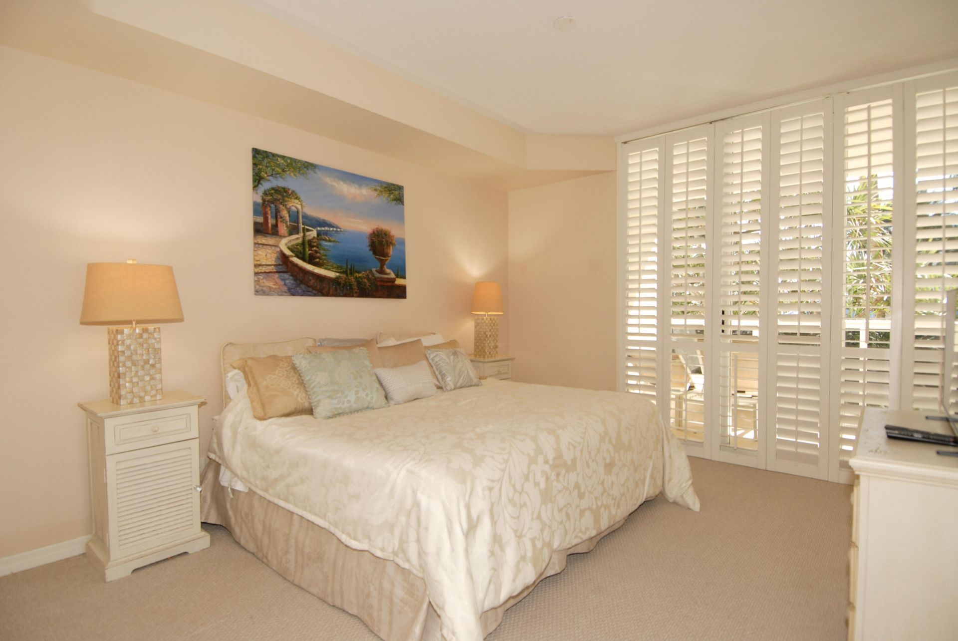 3200 N Ocean Boulevard, Unit 406, Fort Lauderdale, FL 33308 Photo