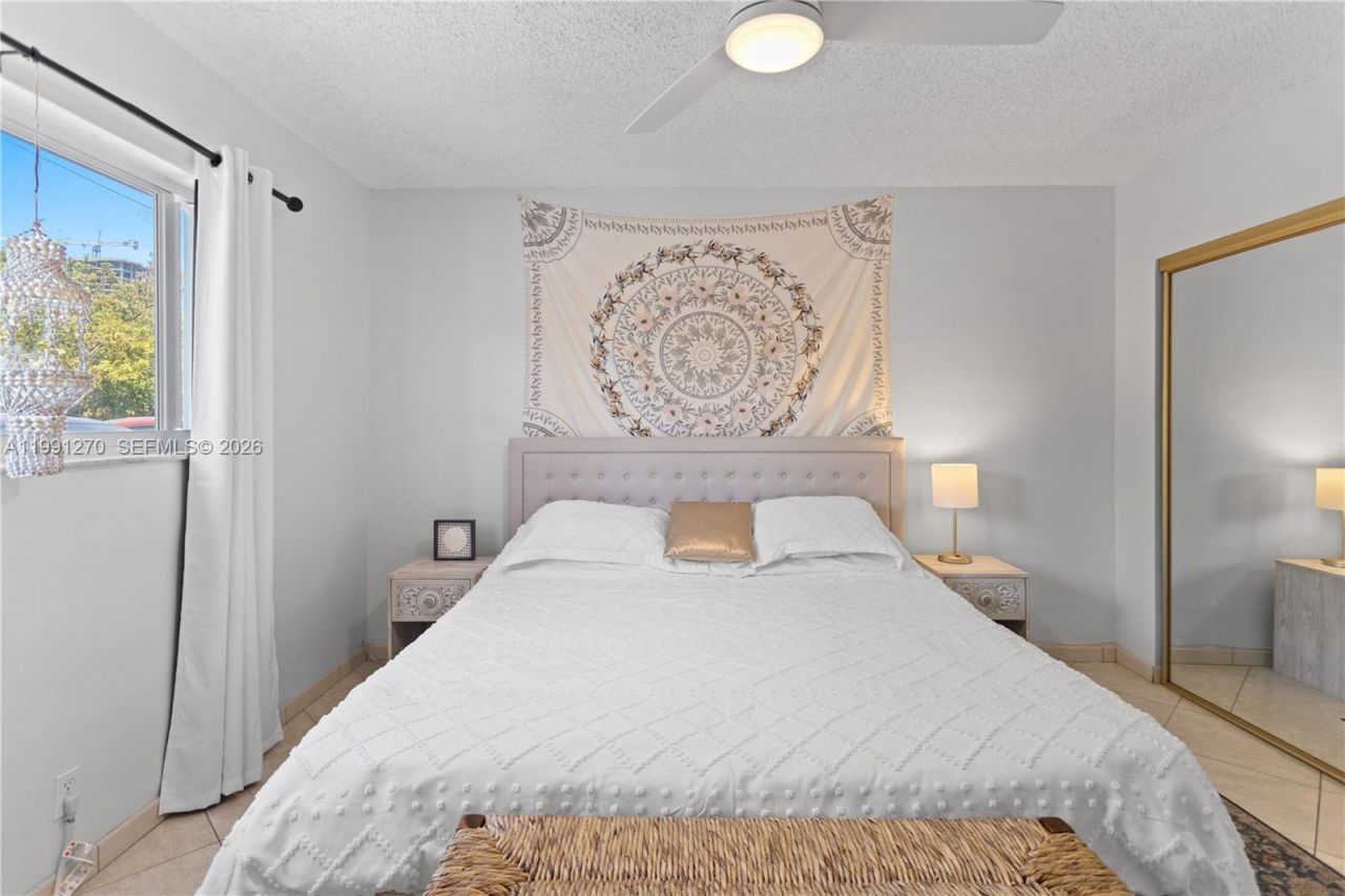 580 Egret Dr, Unit 111, Hallandale Beach, FL 33009 Photo