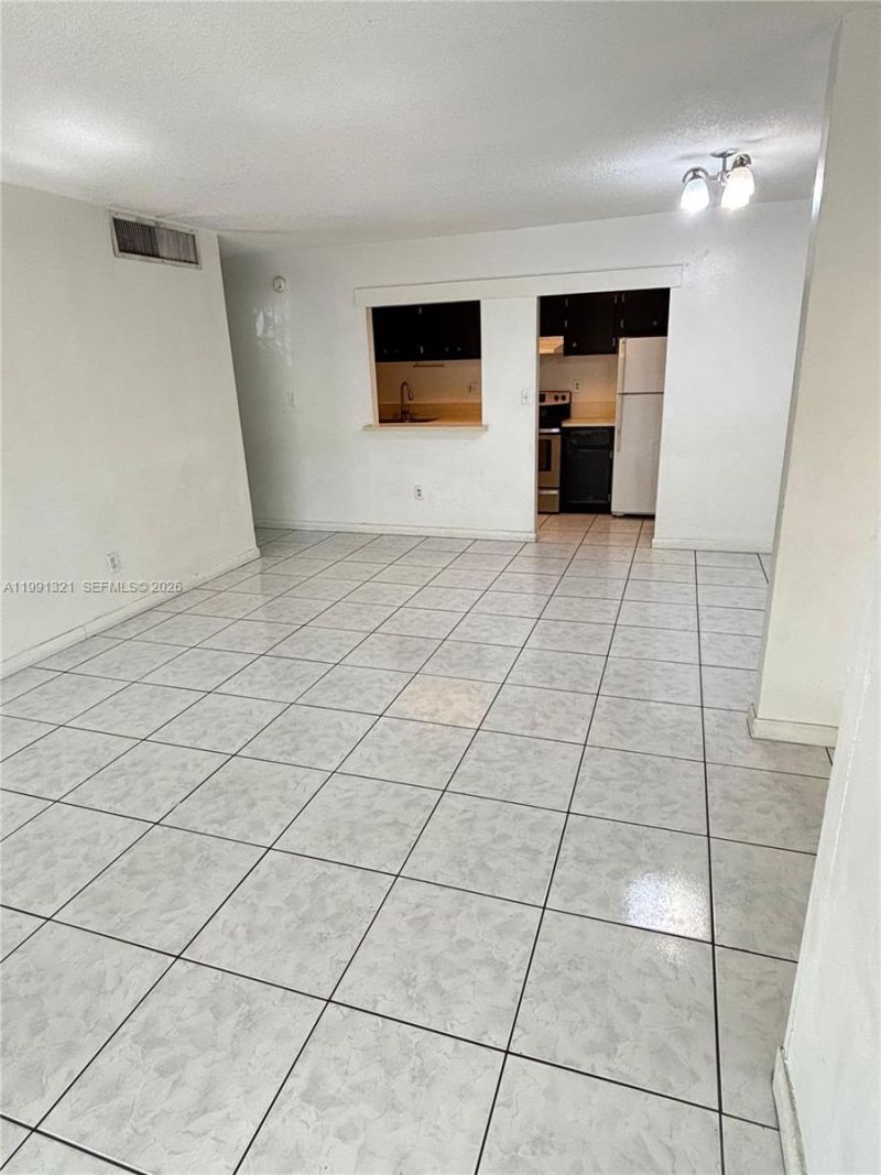 4270 NW 79th Ave , Unit 2D, Doral, FL 33166 Photo