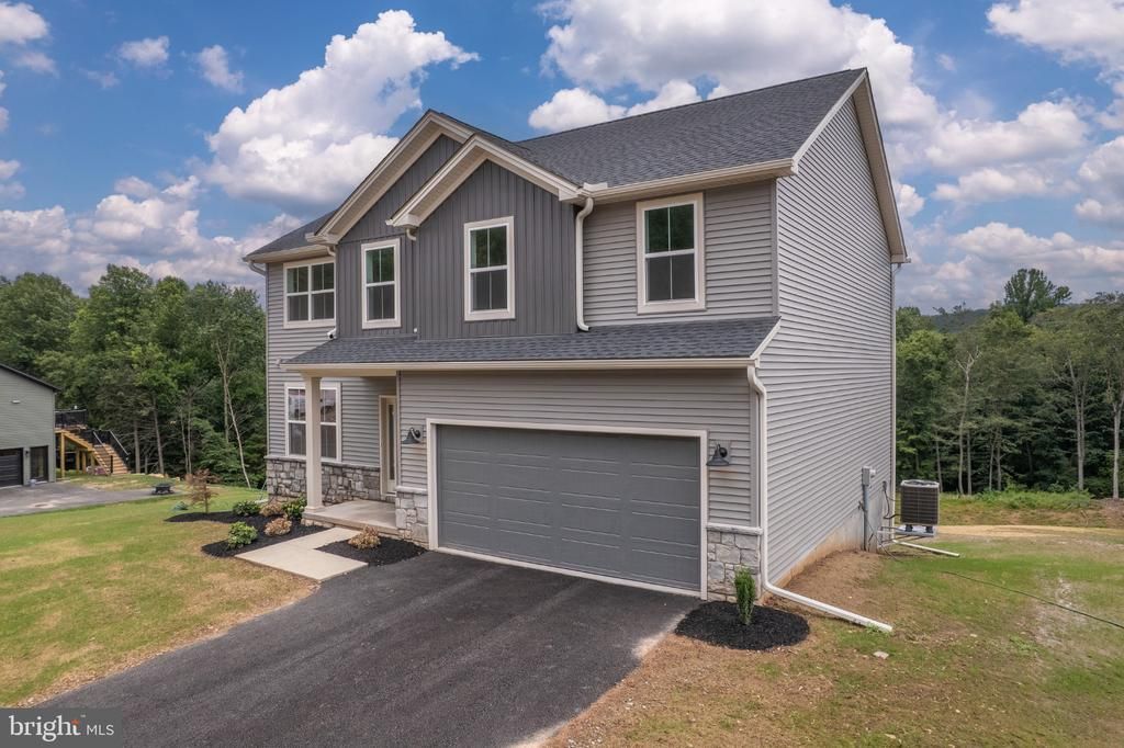181 MORLETON AVENUE, MARYSVILLE, PA 17053