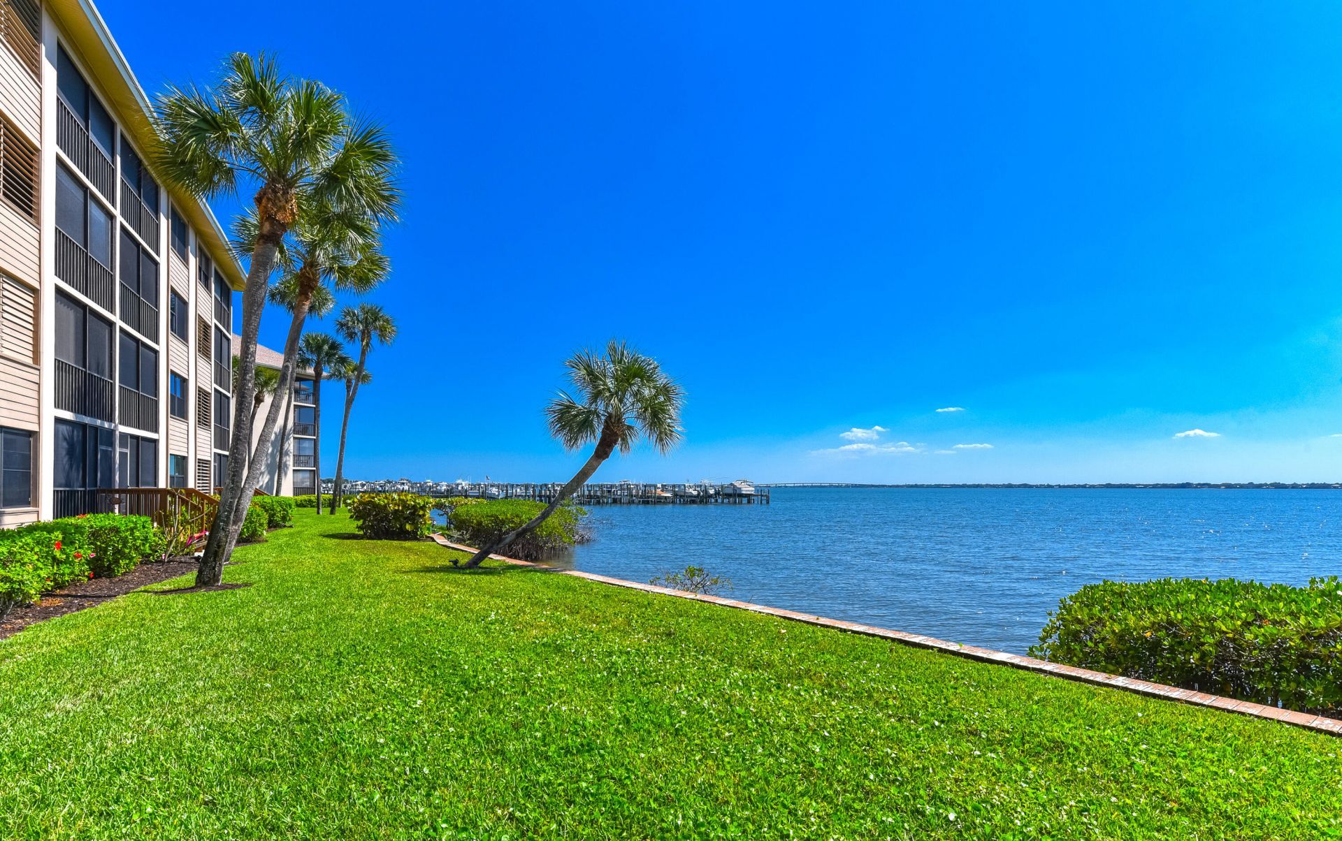 4440 NE Sandpebble Trace, Unit 104, Stuart, FL 34996 Photo