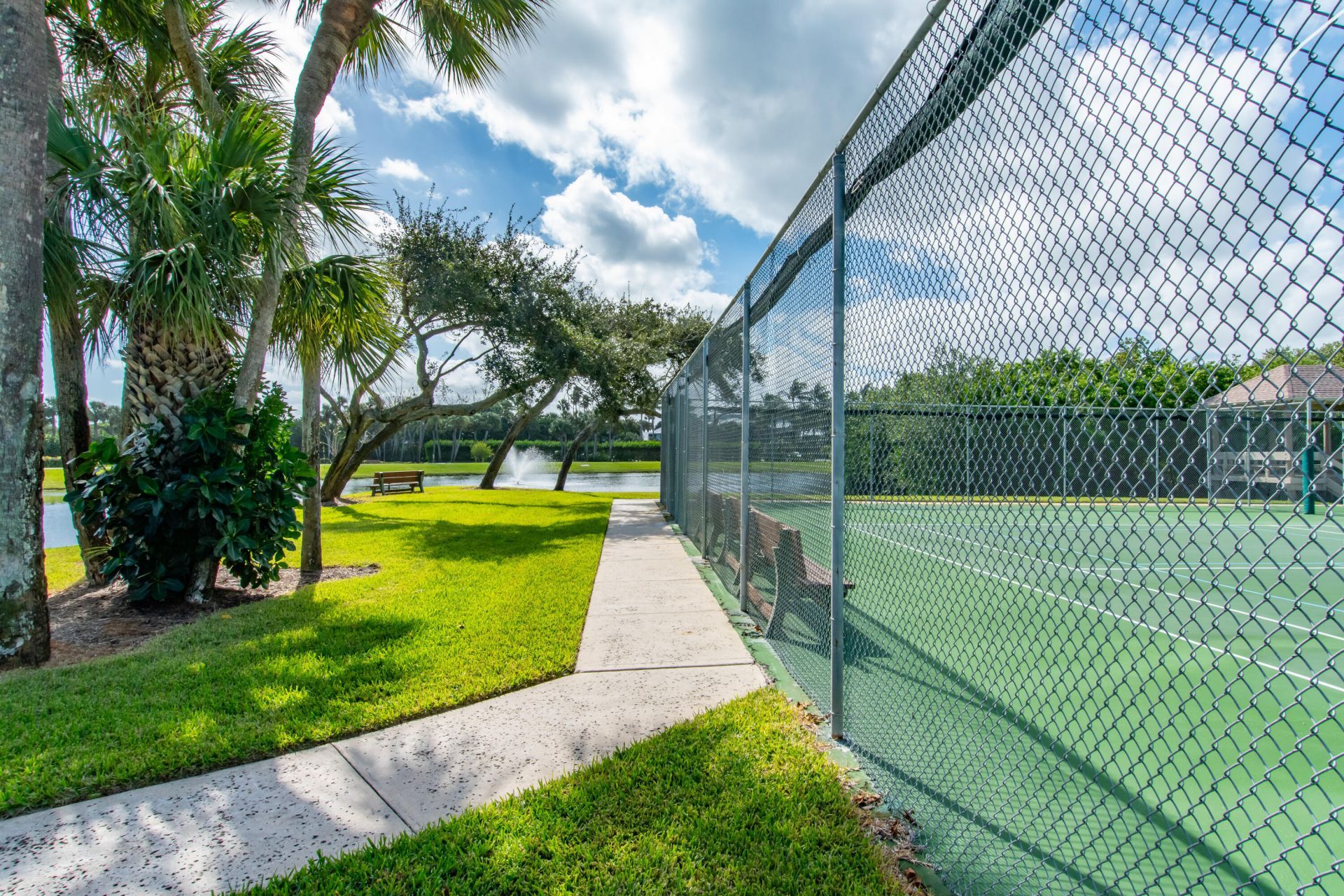 4440 NE Sandpebble Trace, Unit 104, Stuart, FL 34996 Photo