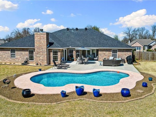 2406 Marylane Drive , Rogers, AR 72756