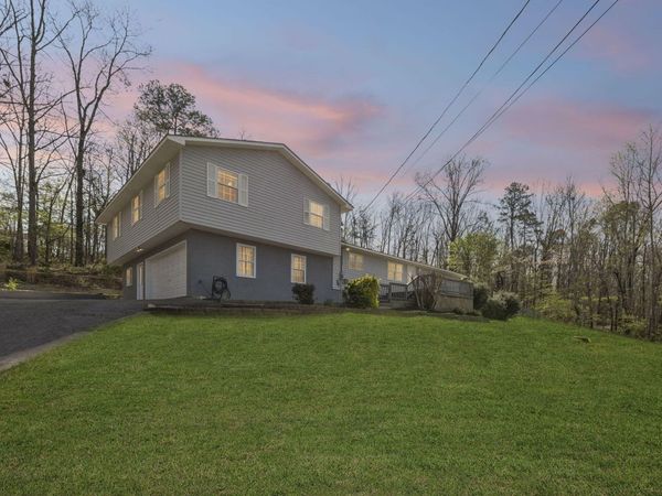 458 Bonavista Lane, Tunnel Hill, GA 30755