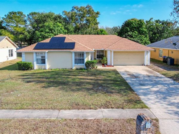 117 RED ROSE CIRCLE , ORLANDO, FL 32835