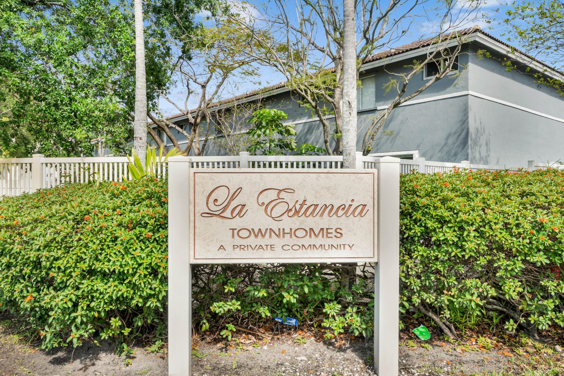 5403 SW 41st Street, Pembroke Park, FL 33023 Photo