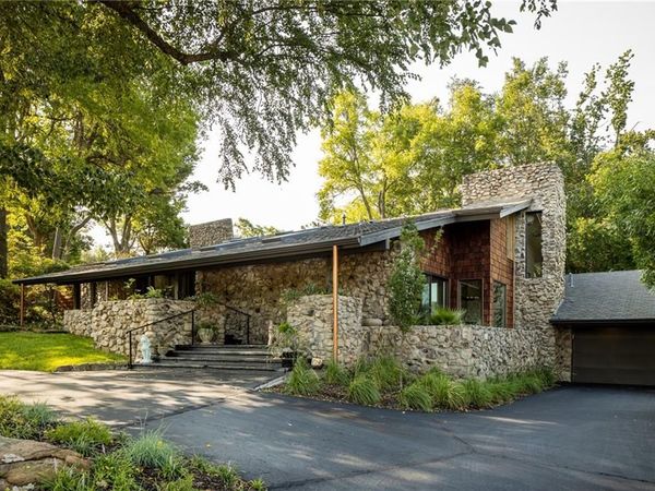 1917 Whispering Pines Circle, Norman, OK 73072