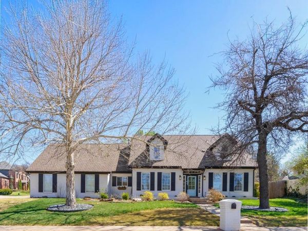 4200 Rimridge Road, Edmond, OK 73025