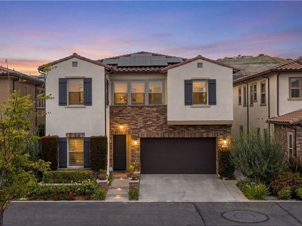 1999 Aliso Peak, Lake Forest, CA 92610